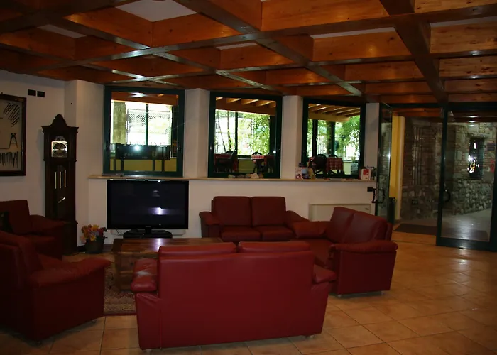 La Pergola 3*
