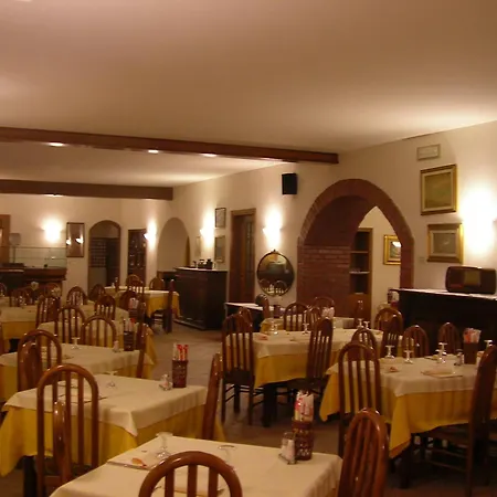 Hotel La Pergola 3*