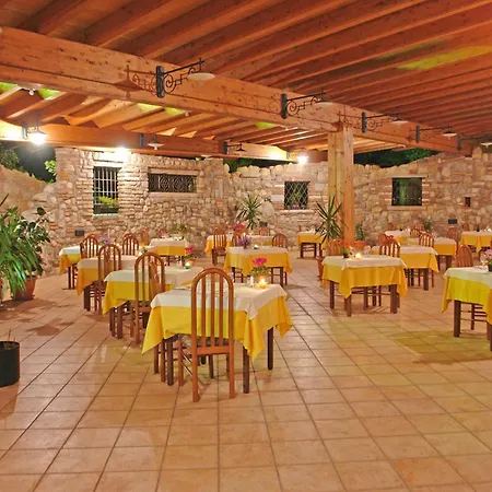 Hotel La Pergola 3*